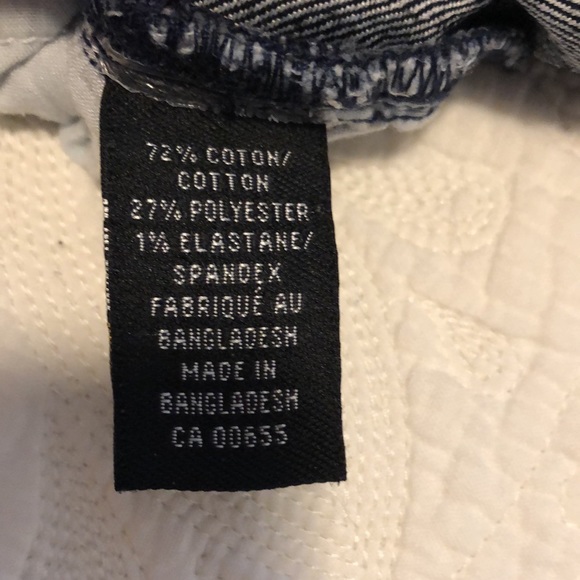 Contrast denim skirt. Size 7. - Picture 7 of 7